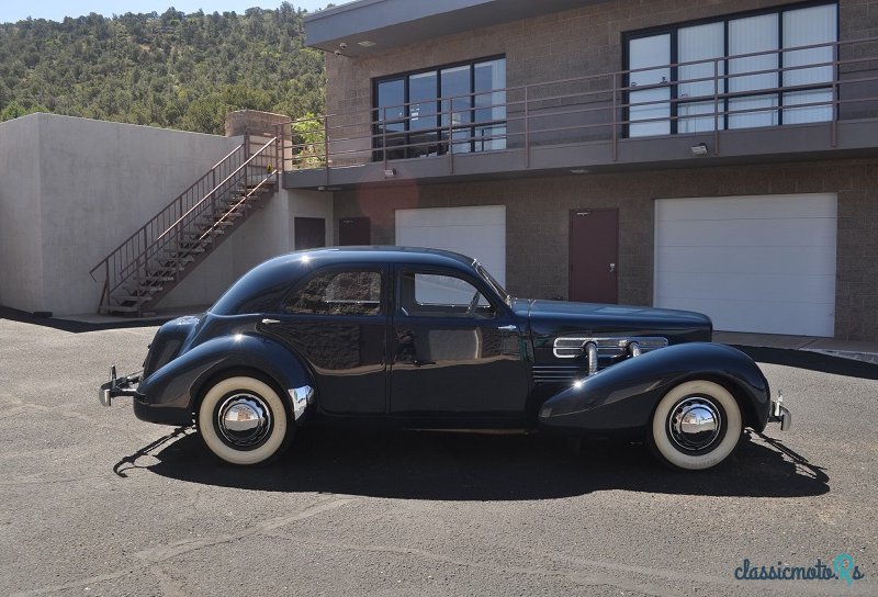 1937' Cord 812 photo #2