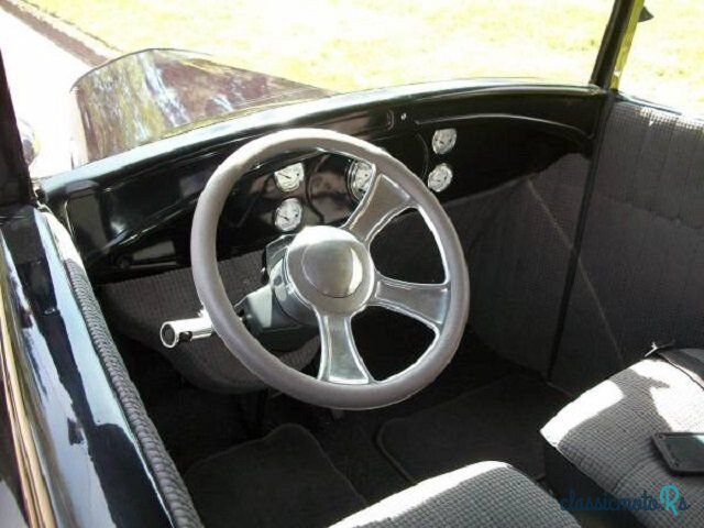 1928' Ford photo #2