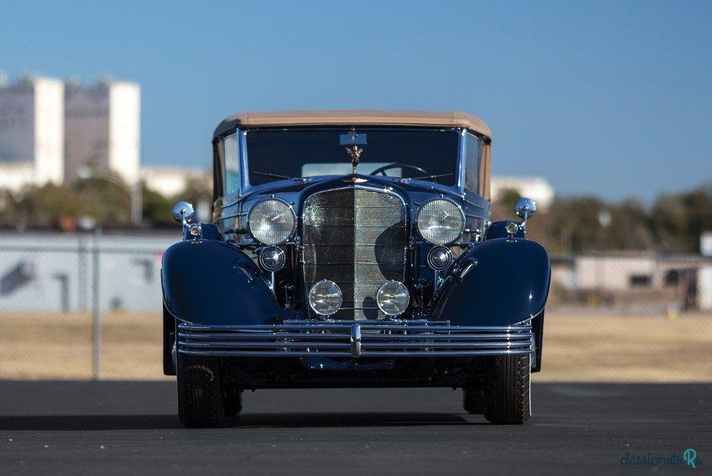 1933' Cadillac Fleetwood V-16 photo #4