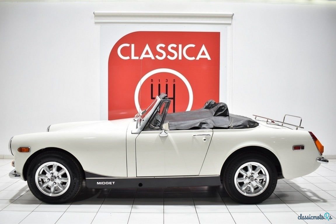 1974' MG Midget photo #4