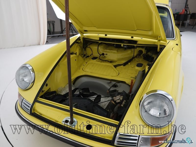 1972' Porsche 911 2.4 Olklappe Targa '72 CH0390 photo #6