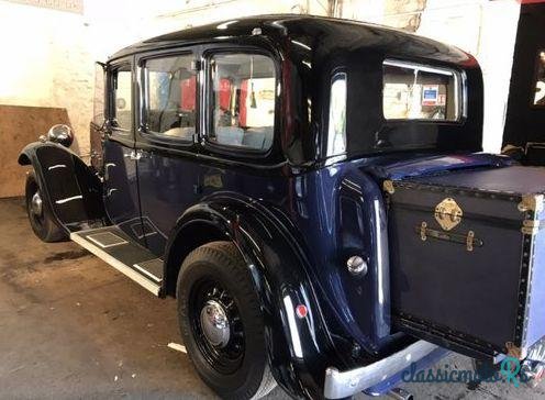 1936' Austin 18 Hertford Saloon photo #4