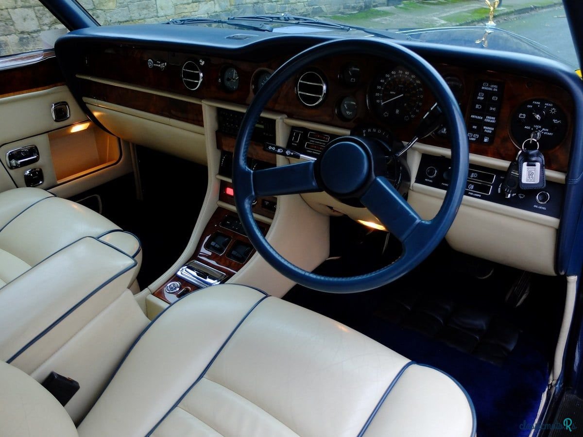 1989' Rolls-Royce Corniche photo #6