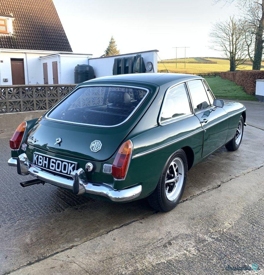 1972' MG Mgb Gt photo #2
