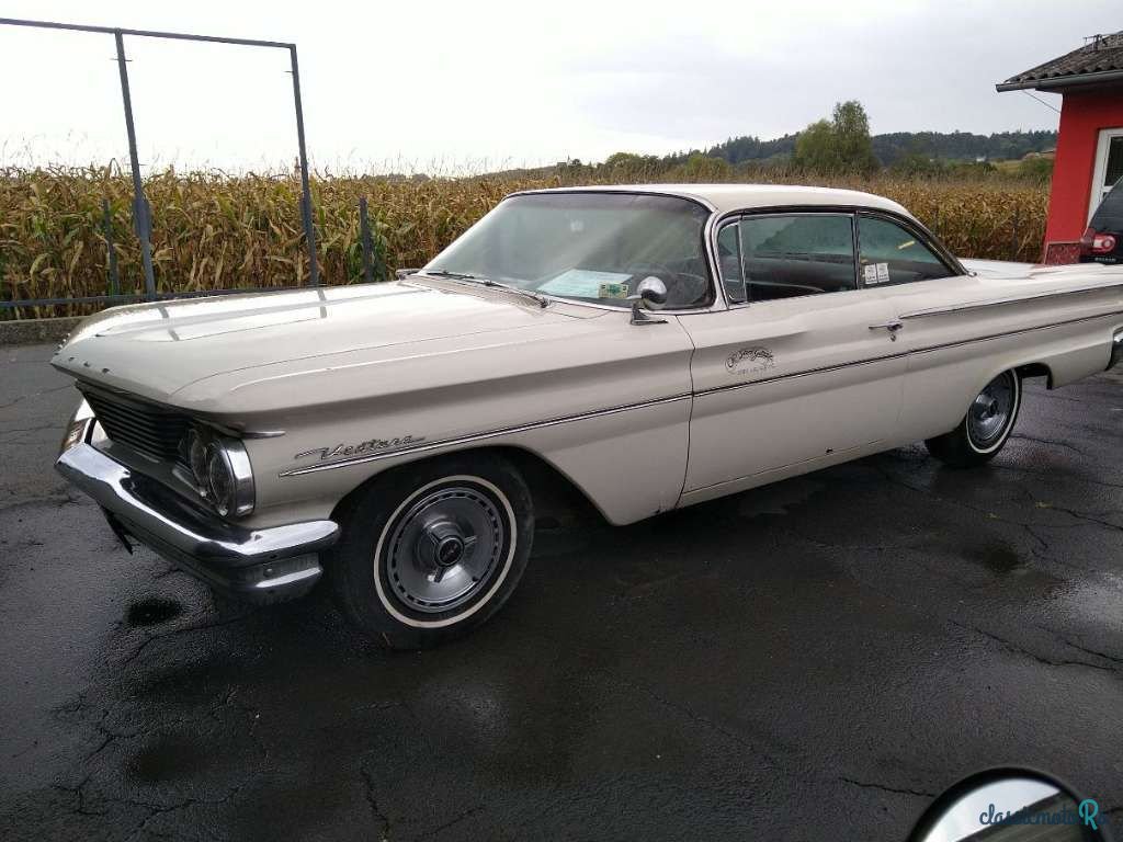 1960' Pontiac Ventura photo #2