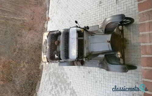 1917' Ford Model T Touring photo #4