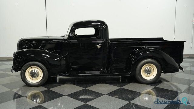 1941' Ford Pickup photo #2
