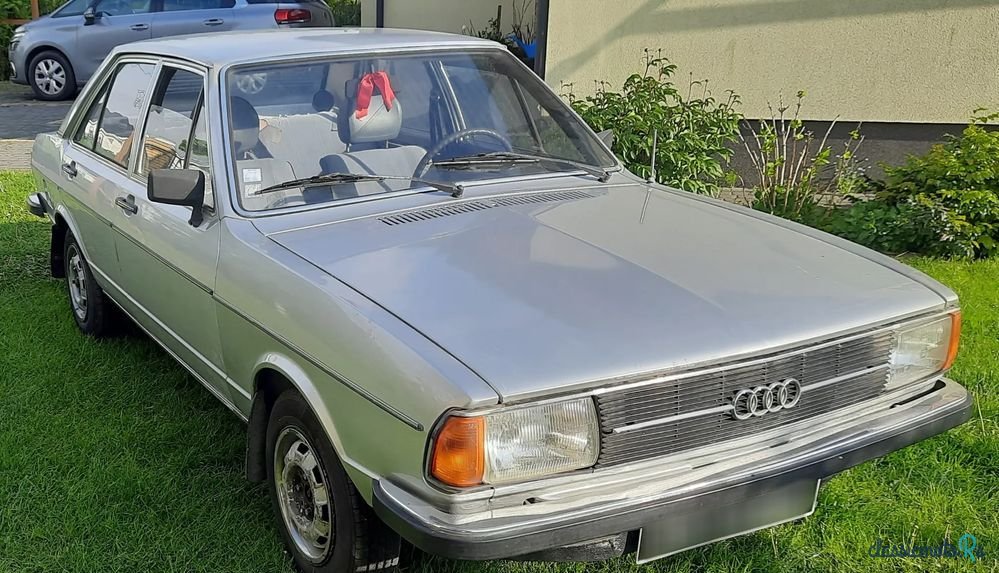 1977' Audi 80 photo #3