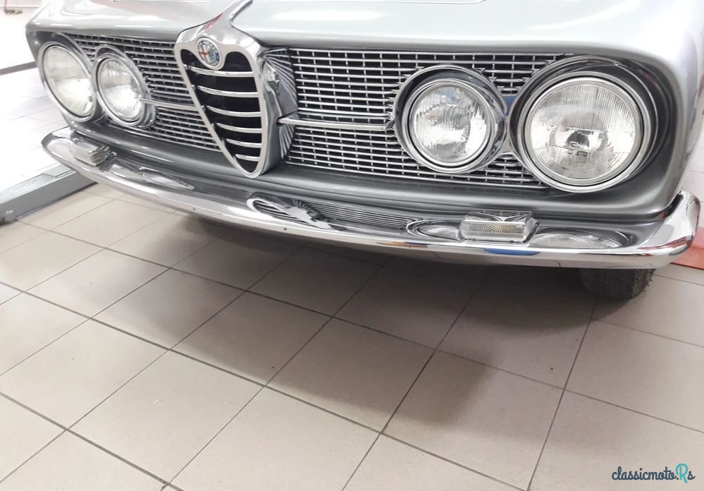 1960' Alfa Romeo 2000 Sprint photo #5
