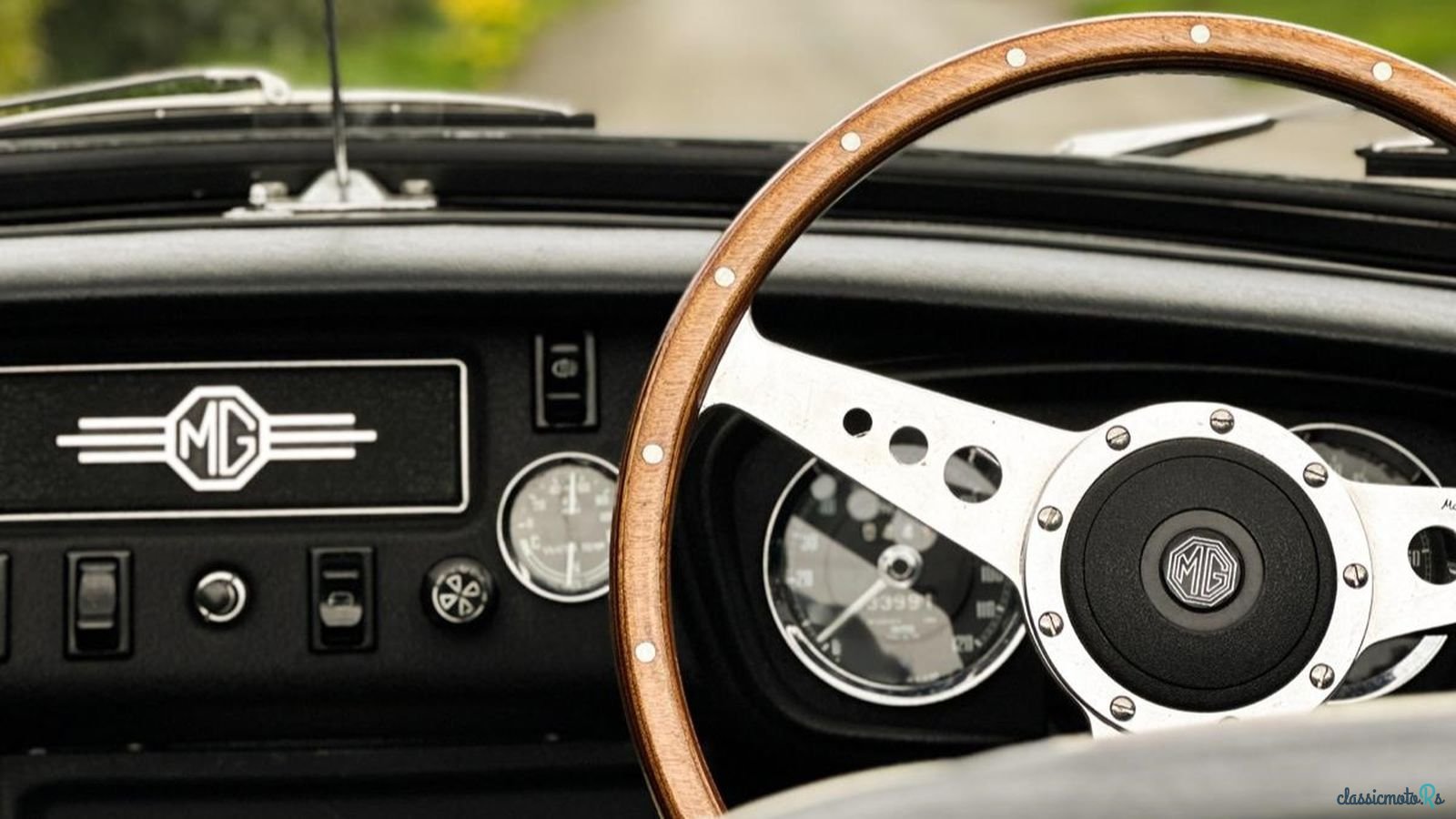 1971' MG MGB photo #5