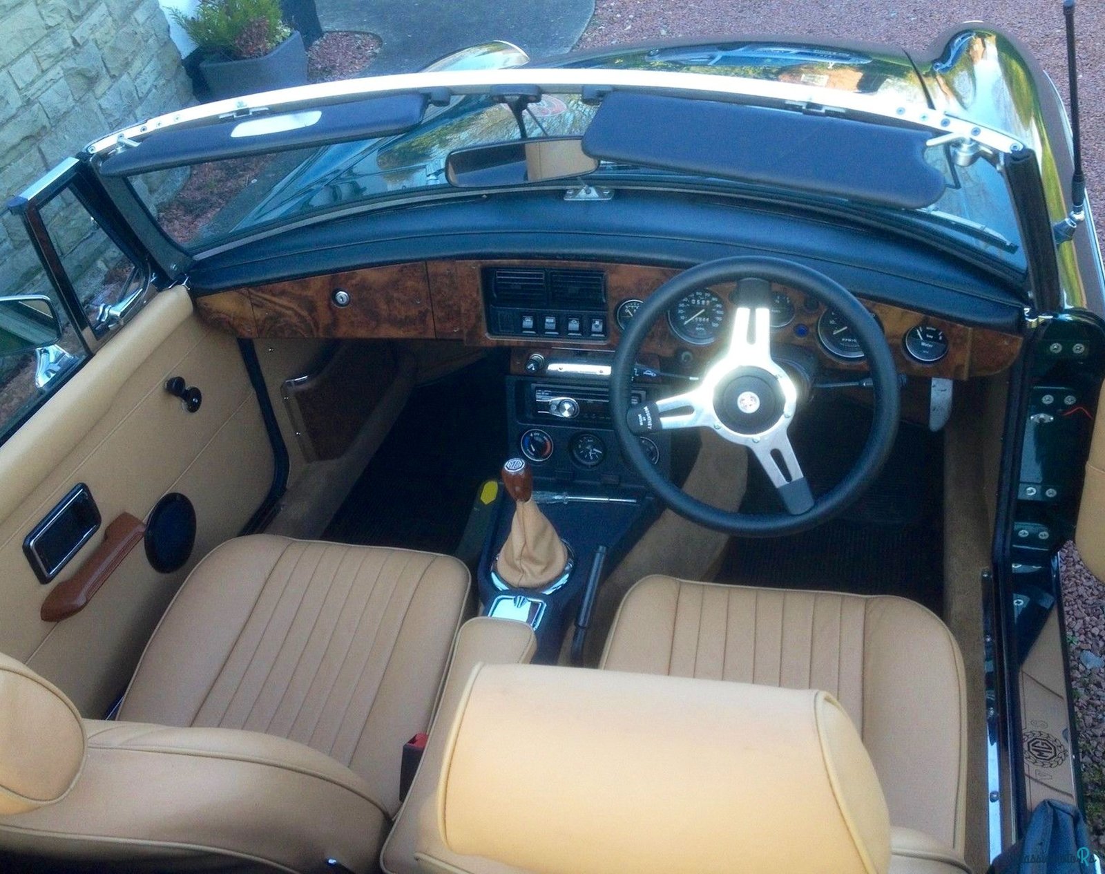 1978' MG B V8 photo #4