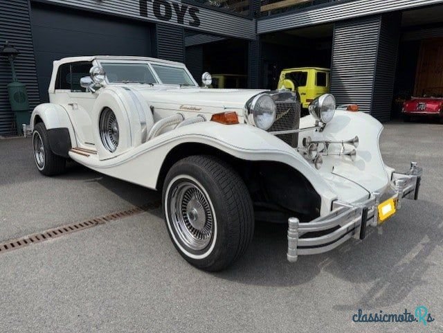 1989' Excalibur Phaeton photo #4