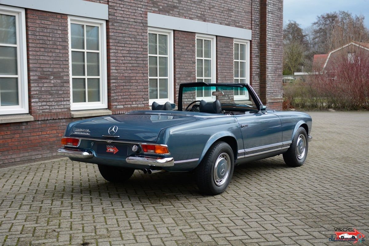 1971' Mercedes-Benz Sl Class photo #3