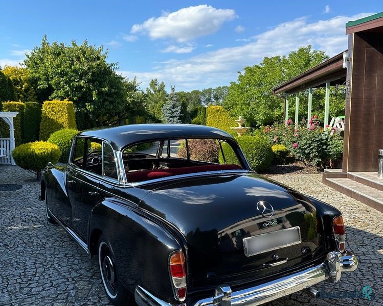 1958' Mercedes-Benz 300D Adenauer photo #3