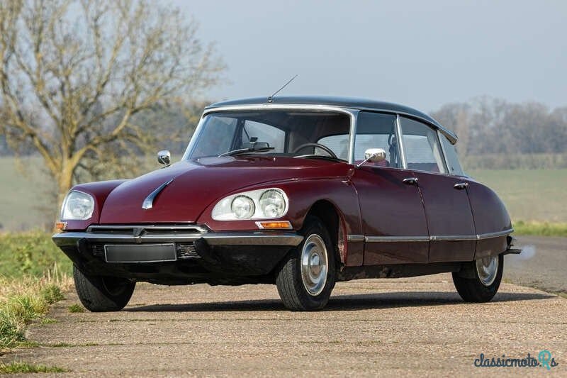 1970' Citroen DS photo #1
