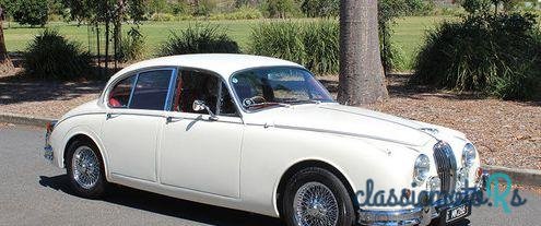 1966' Jaguar Mk2 3.8 Litre Sedan photo #2