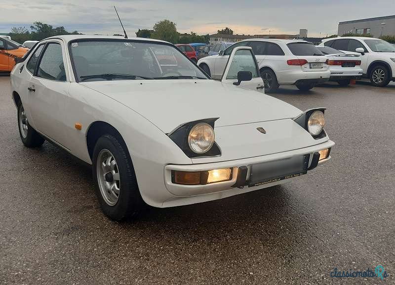 1977' Porsche 924 photo #4