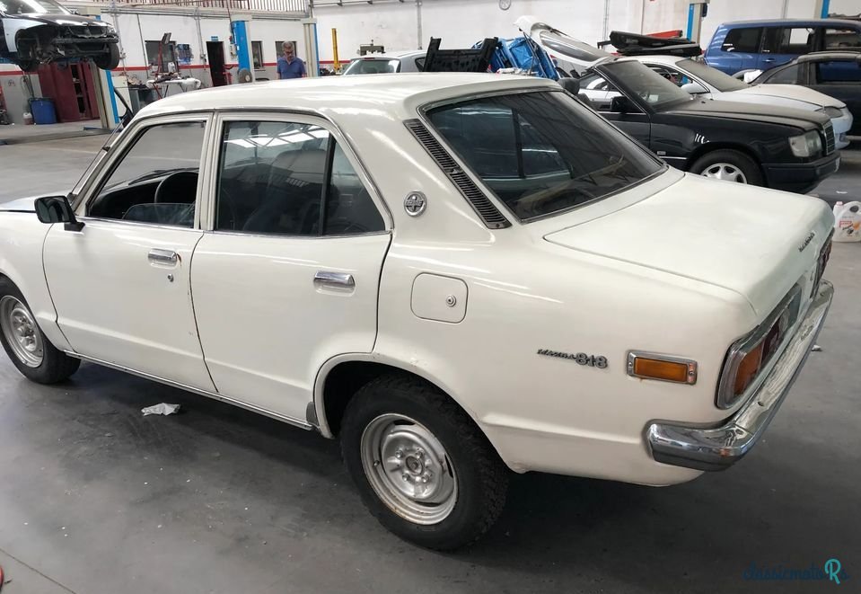 1972' Mazda 818 photo #4