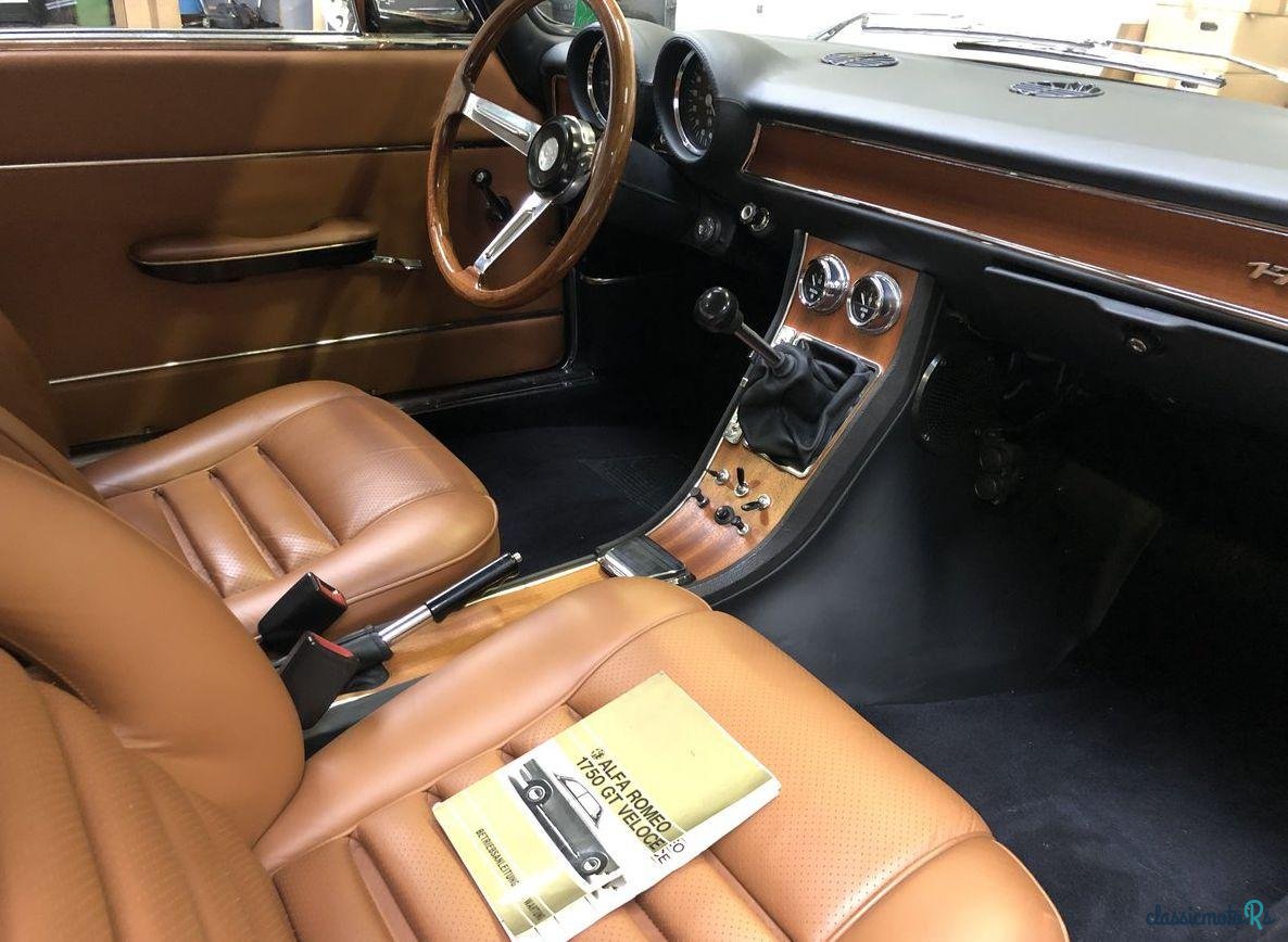 1968' Alfa Romeo Gtv photo #3