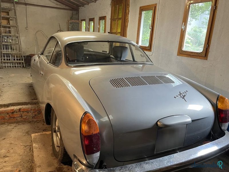 1964' Volkswagen Karmann Ghia photo #2