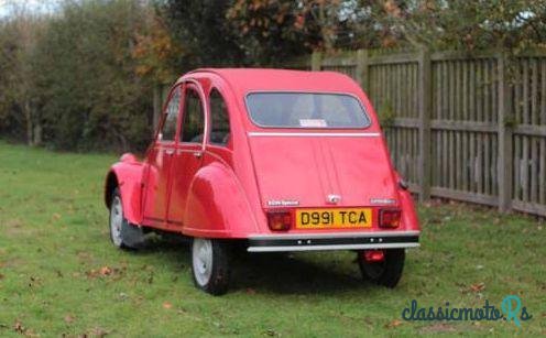 1987' Citroen 2CV 6 Special photo #5
