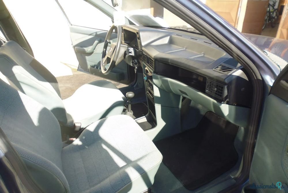 1987' Opel Kadett photo #6