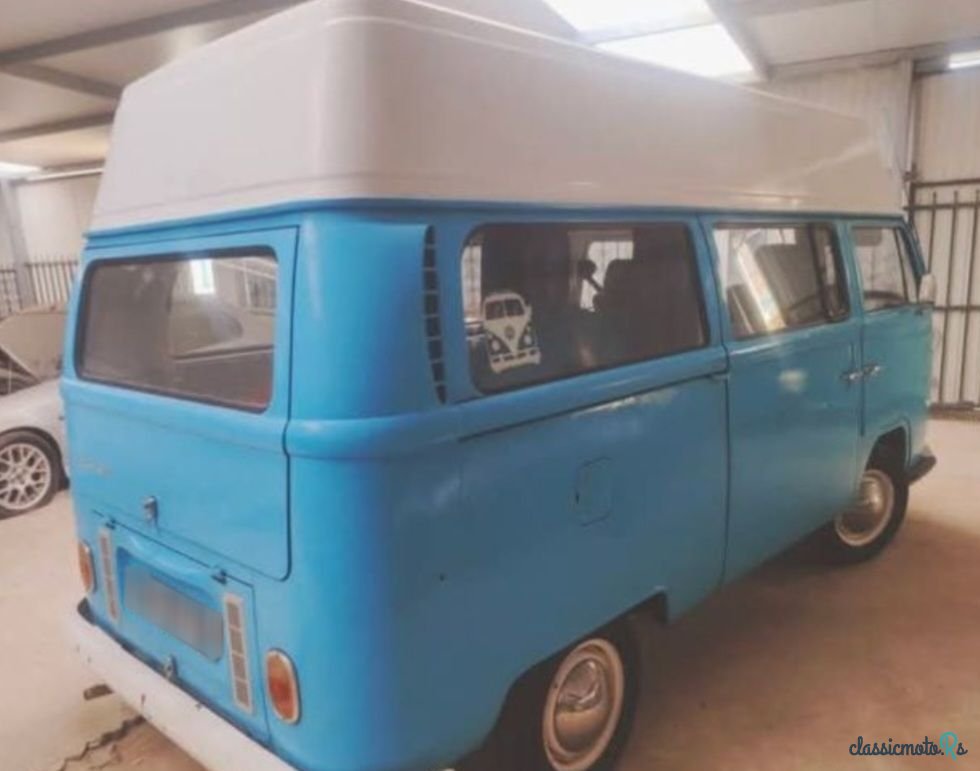 1973' Volkswagen Type 2 photo #3