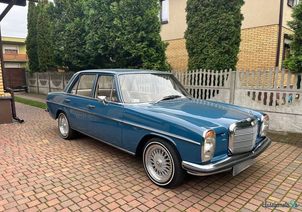 1972' Mercedes-Benz W114 photo #3