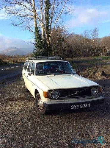 1974' Volvo 145 Dl Estate photo #1