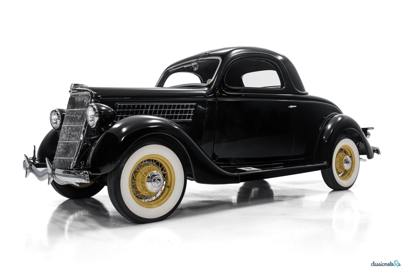 1935' Ford photo #1