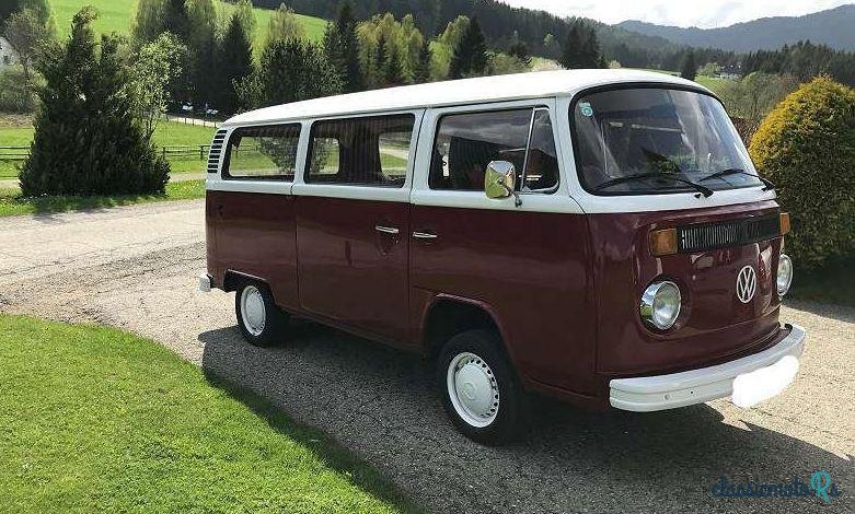 1970' Volkswagen T2 photo #2