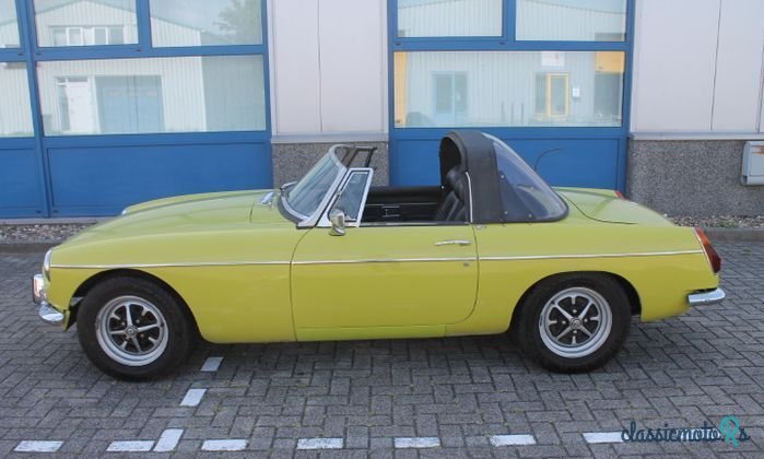 1971' MG MGB photo #2