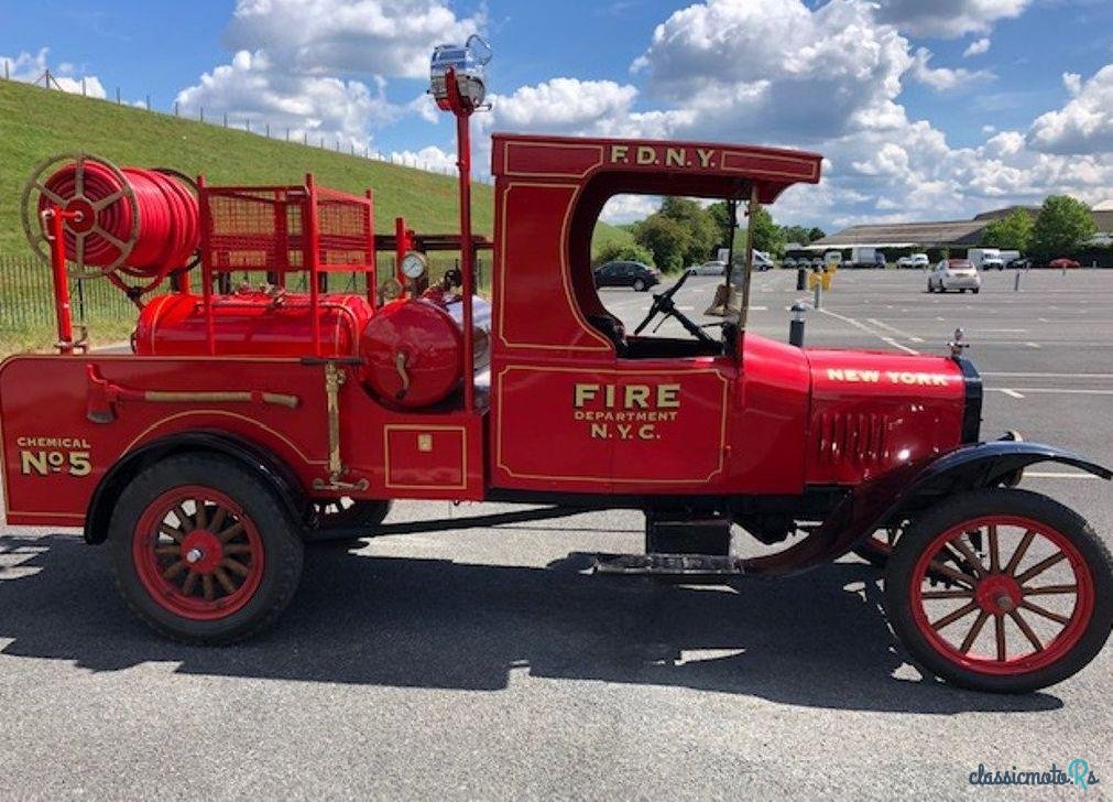 1925' Ford Model T Fire Truck photo #3