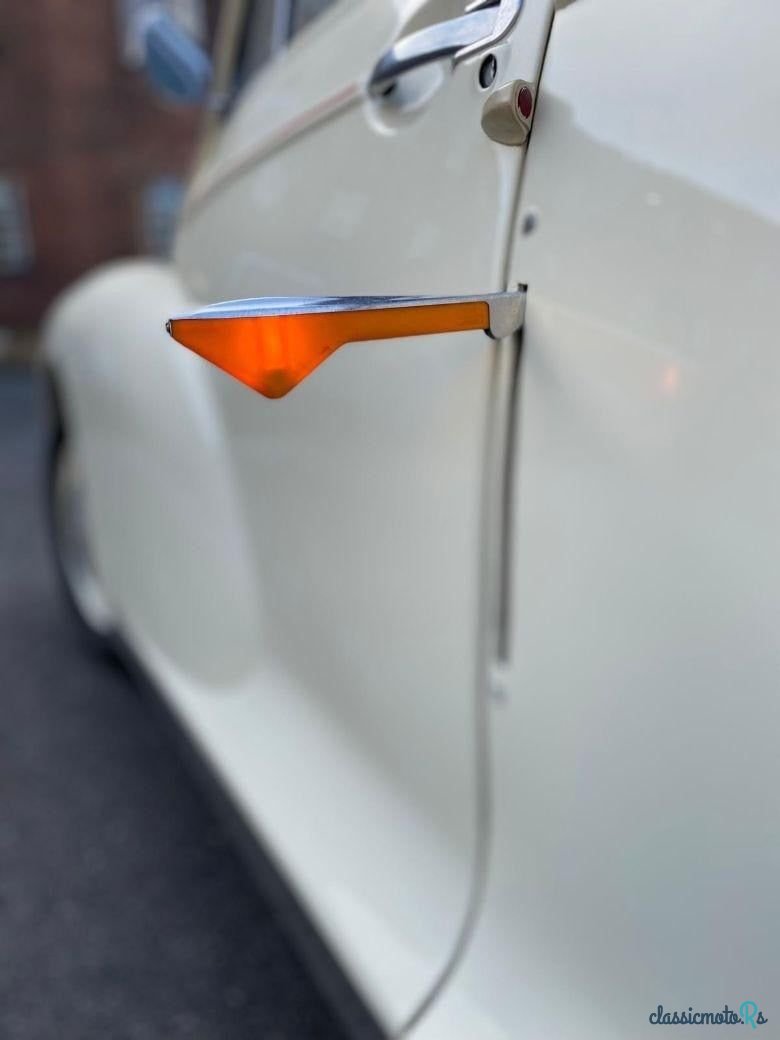 1961' Morris Minor photo #5