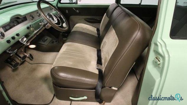 1953' Plymouth photo #2