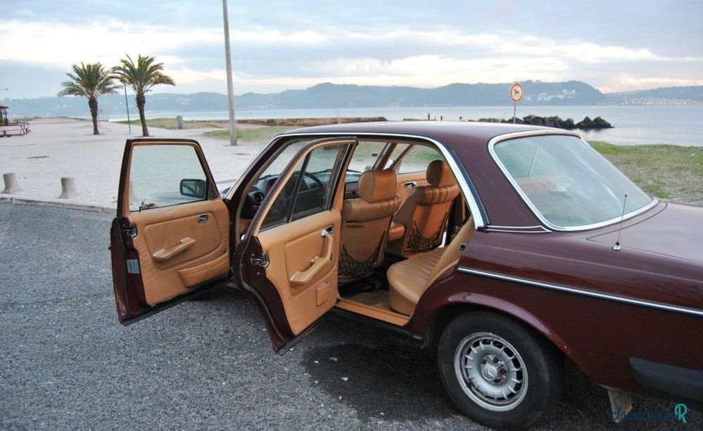 1983' Mercedes-Benz W123 photo #2