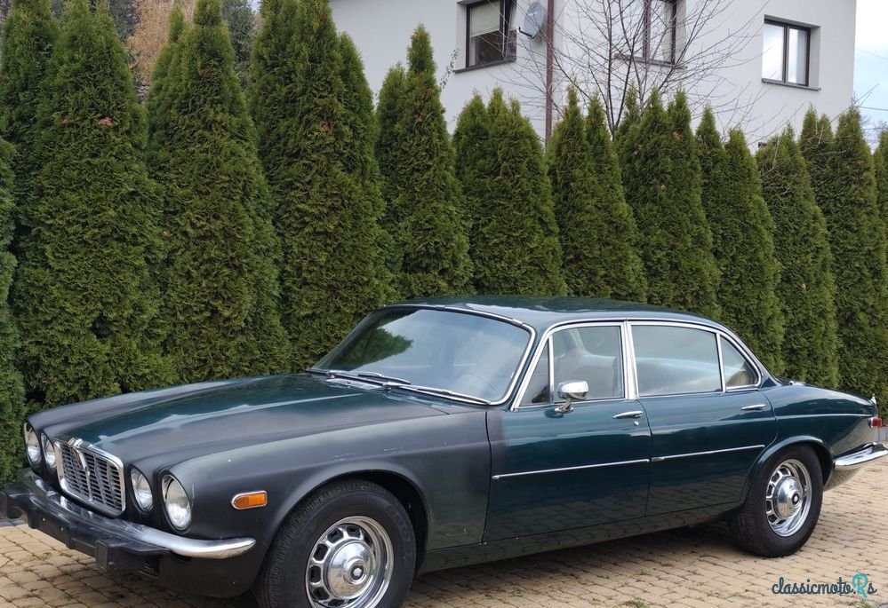 1974' Jaguar XJ photo #4