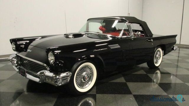 1957' Ford Thunderbird photo #5