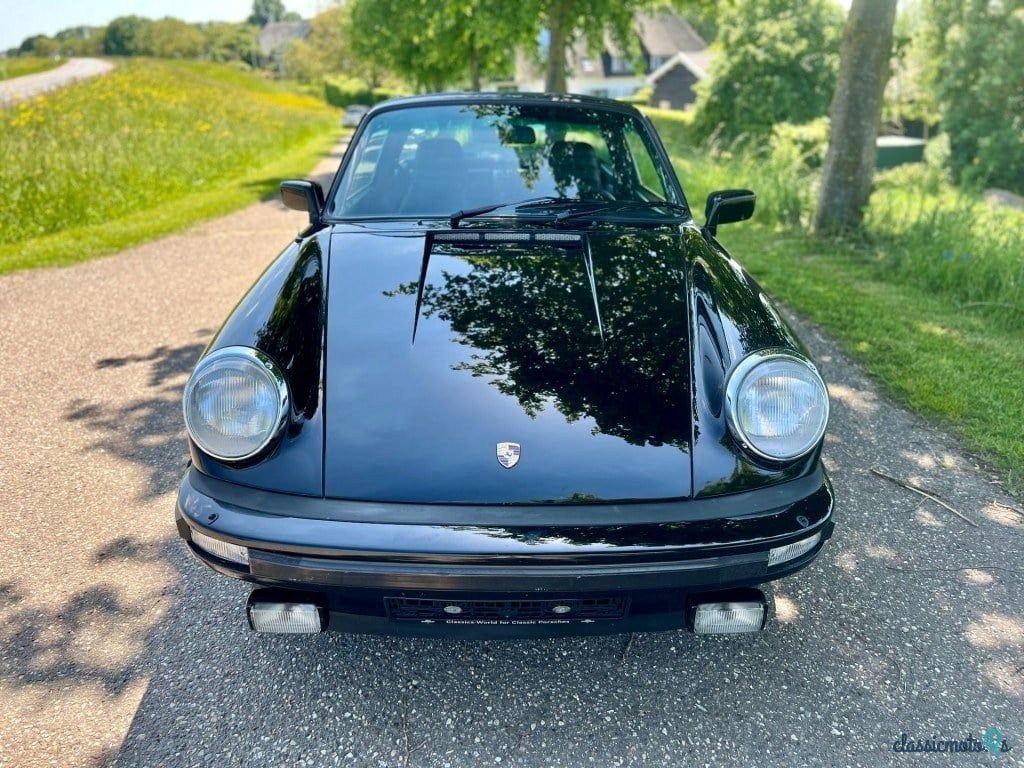 1982' Porsche 911 3.0 Sc Targa photo #3