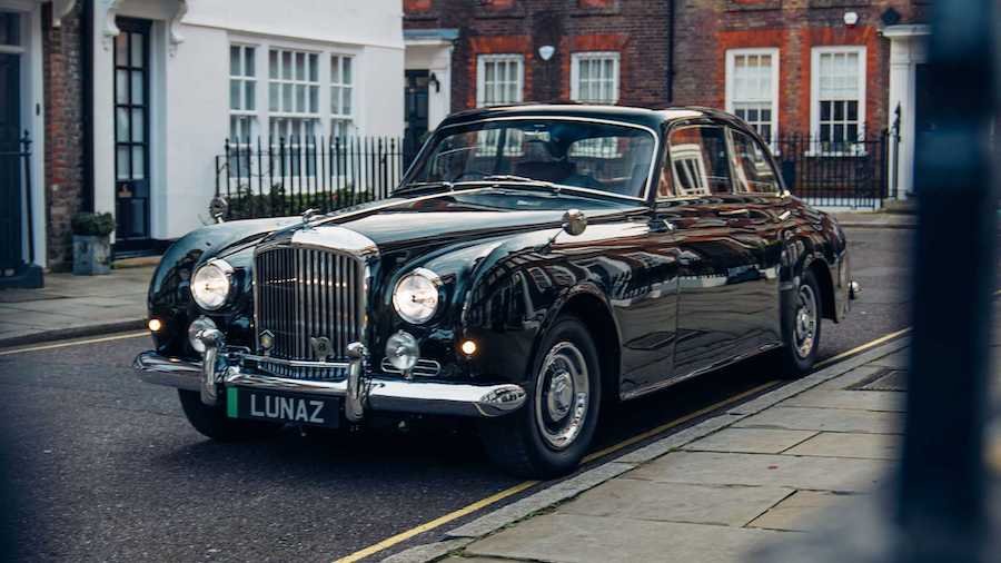 1961 Bentley S2 Continental Receives 400-HP EV Conversion