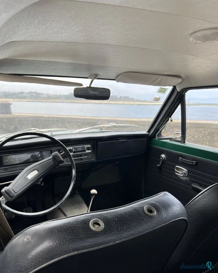 1971' Datsun 1200 photo #6