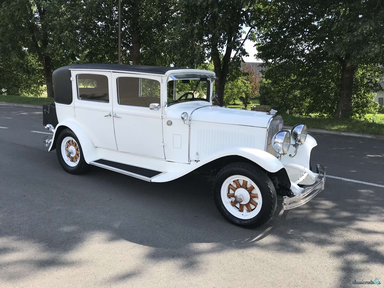 1931' Chrysler photo #7
