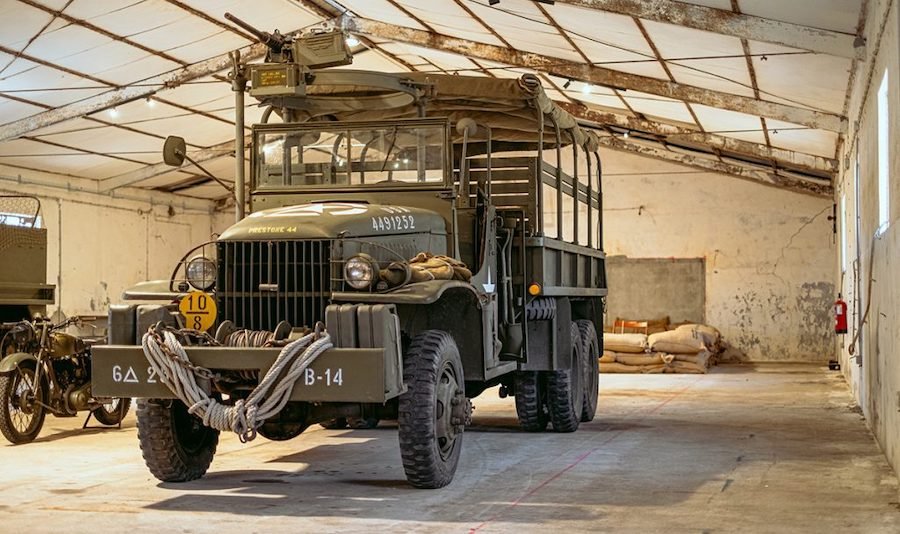 GMC CCKW 353B, a espinha dorsal da logística aliada