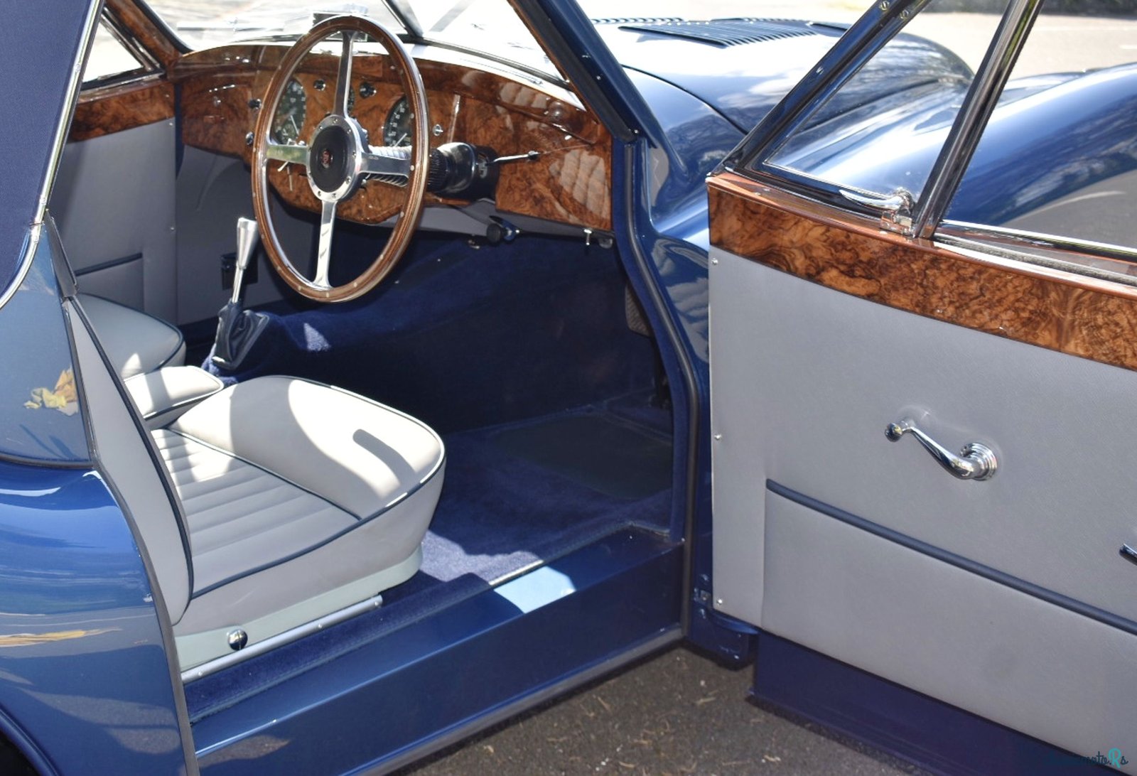 1953' Jaguar Xk120 photo #4