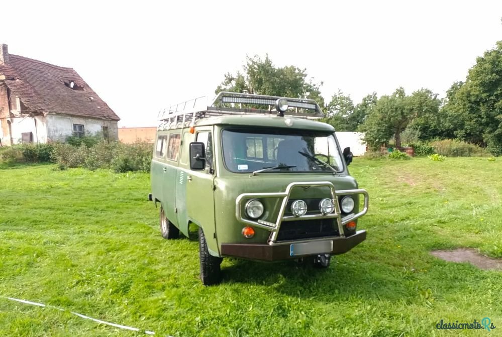 1979' UAZ 452 photo #1
