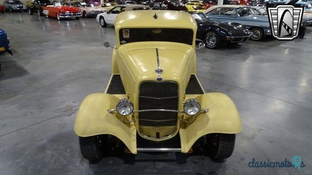 1932' Ford photo #5