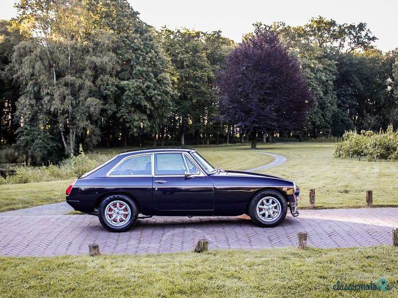 1975' MG MGB photo #5