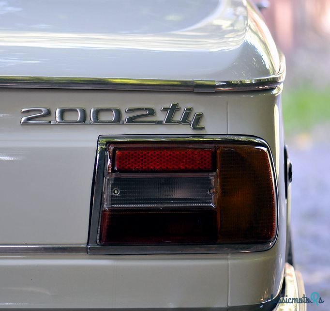 1974' BMW 2002 Tii photo #3