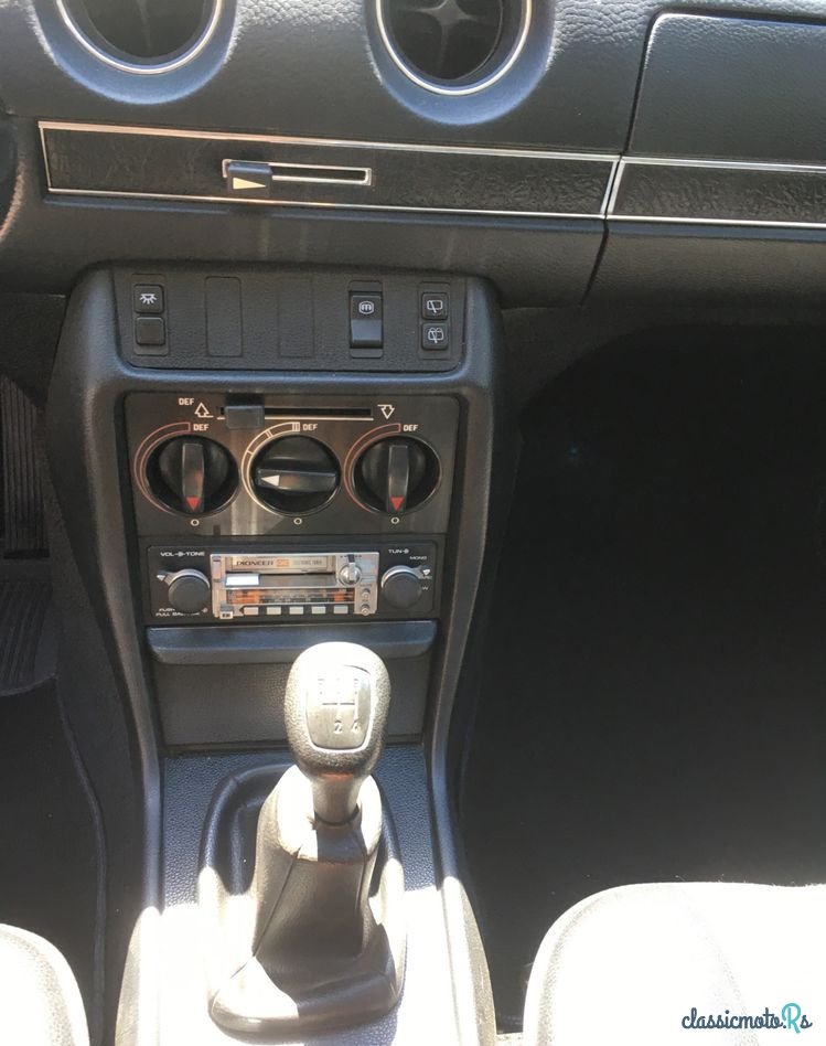 1978' Mercedes-Benz W123 photo #5