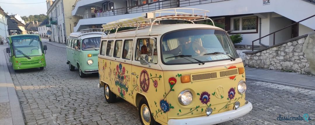 1976' Volkswagen Transporter photo #1